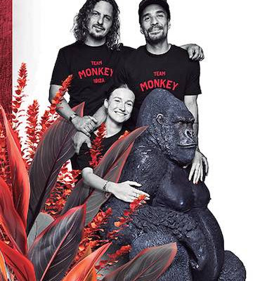 Monkey Ibiza. Terciopelo, bengalas y fusión salvaje en el cabaret oculto de Sant Antoni