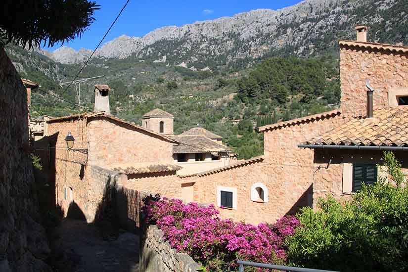 Los 10 mejores cellers y restaurantes donde comer comida típica de Mallorca