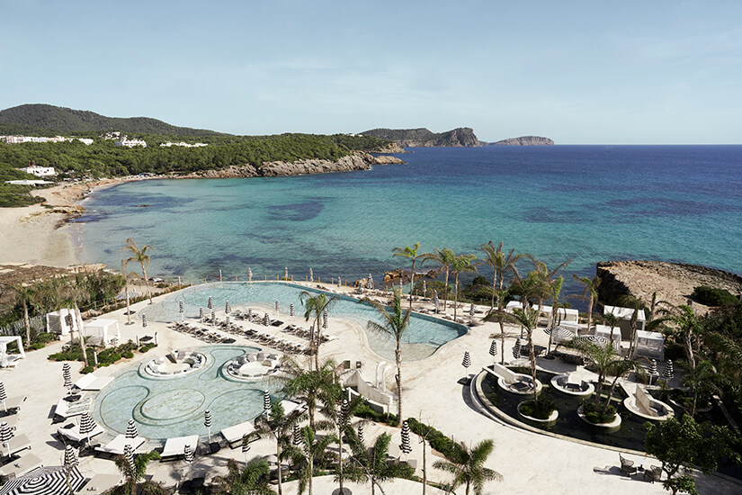 El lujo hedonista regresa con BLESS Hotel Ibiza | FFMAG