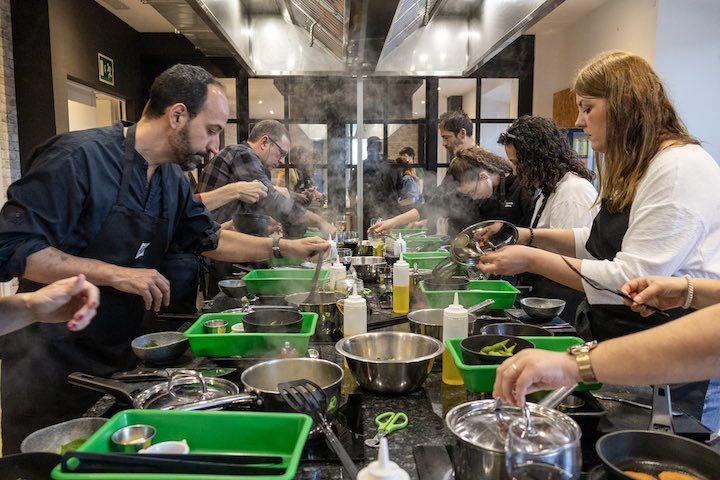 Cocinando en Eat Vacuum