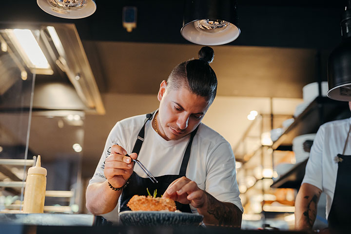 Aleksandar Todorov. Teyo Ibiza