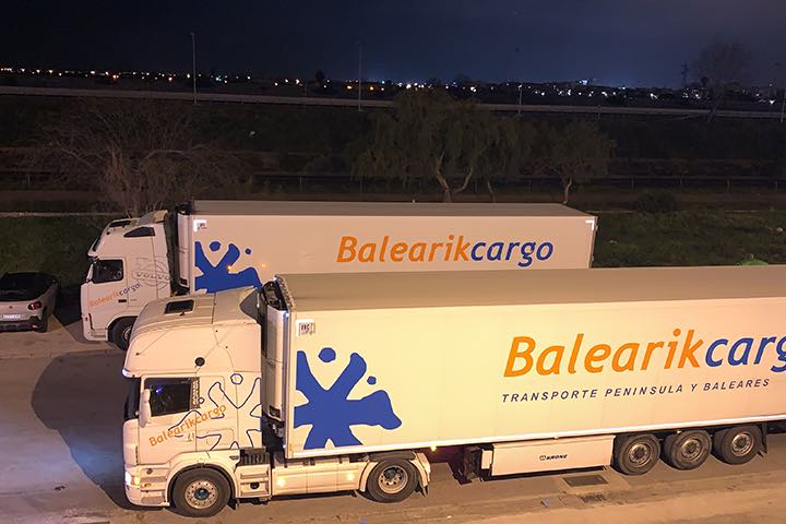 Camiones Balearik Cargo