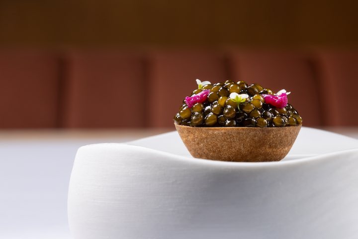 Caviar, Es Fum