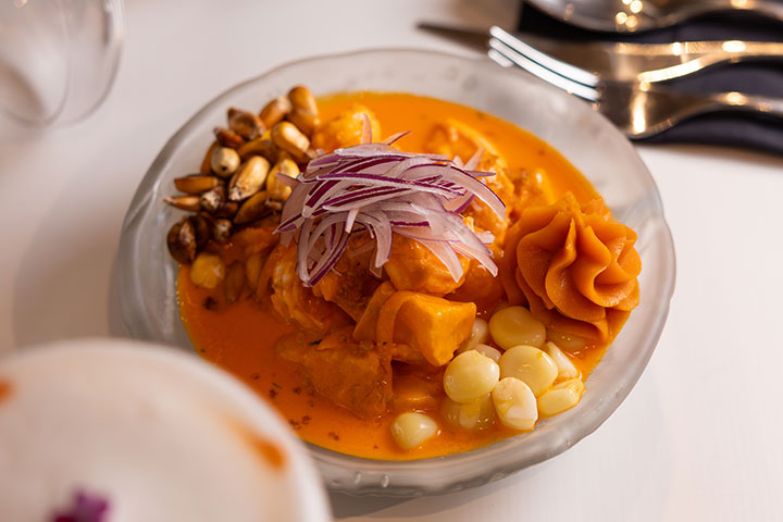 Ceviche mixto con leche de tigre de rocoto. Cevitxef Barcelona