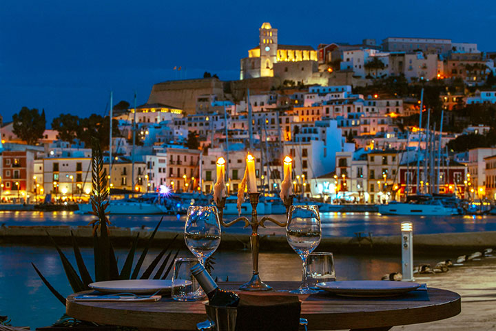 Celebra Nochebuena en el restaurante El Náutico Ibiza