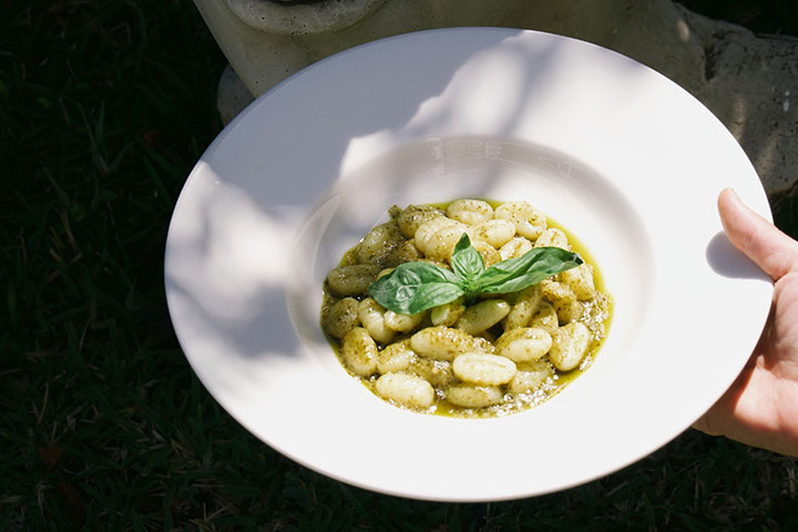 Gnocchi with pesto. Sorella Restaurant, Ibiza
