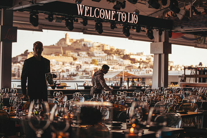 Celebra la fiesta de Noche Vieja en Lío Ibiza