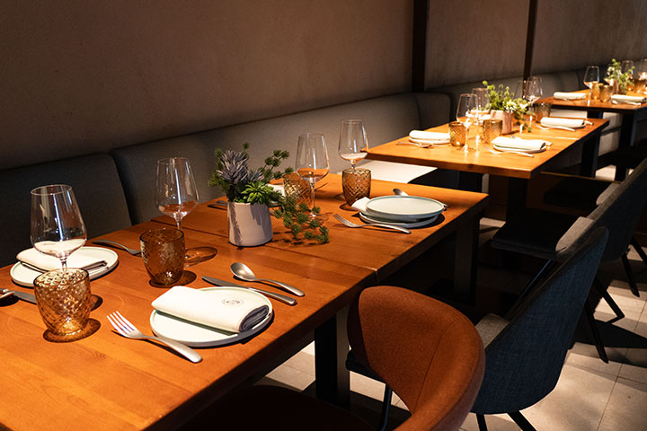 Salón comedor del restaurante Macambo en Barcelona