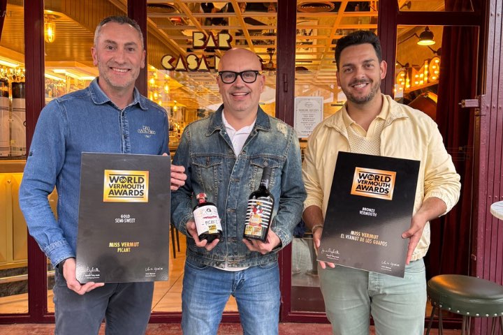 Miss Vermut reconocida internacionalmente con la medalla GOLD en la categoría Semi-Sweet