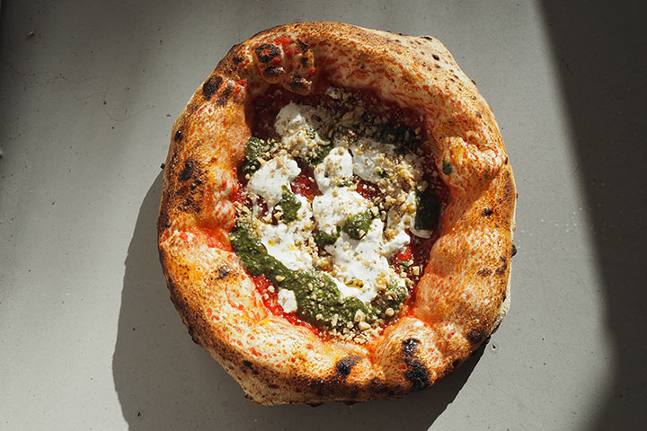 Santa Chiara Pizza. Santa Chiara restaurant