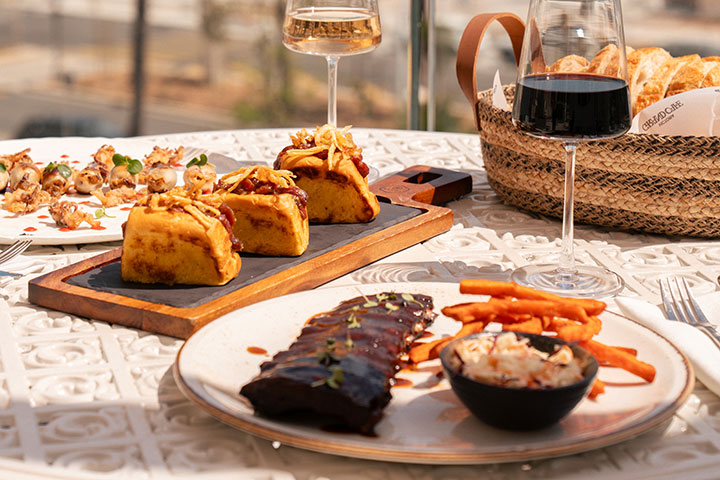 Victoria Grand Café dishes. Mallorca