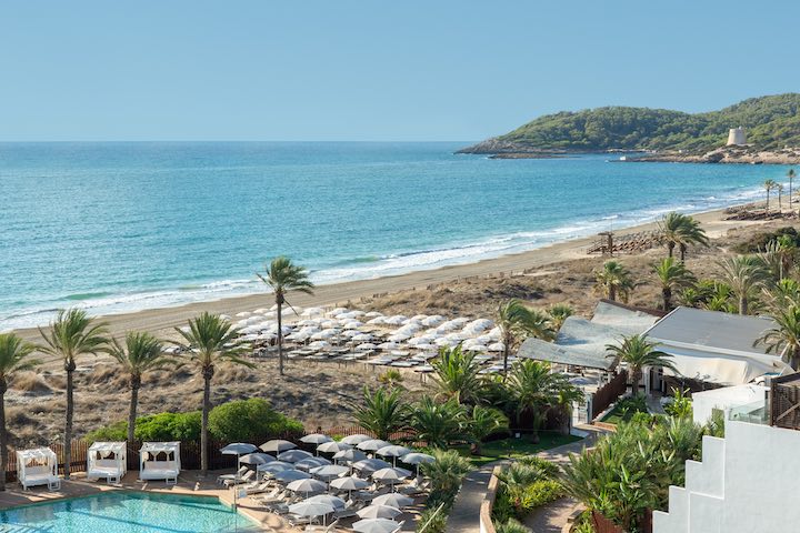 Playas. Bless Ibiza The Site - Palladium Hotel Group