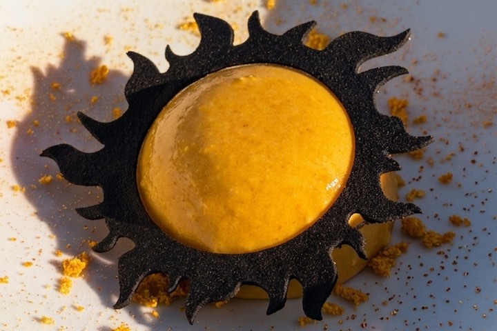 The sun kiss namelaka & black sesame tuile