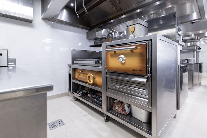 Josper grill and charcoal ovens from Gasifred Mallorca’s professional kitchen.