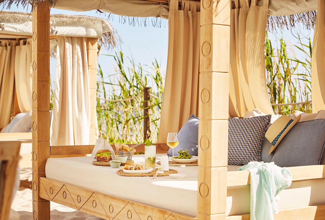 The Beach Deck bali bed lunch The Beach Deck bali bed lunch