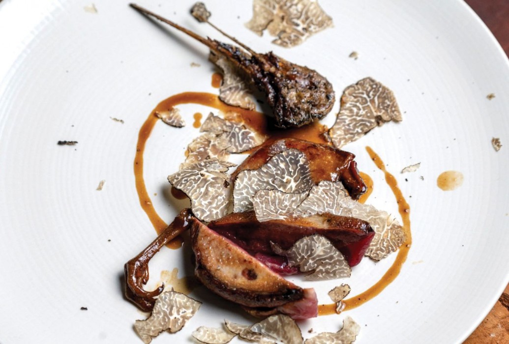 Wild bird with Truffle. Clandestí Taller Gastronòmic Restaurant. Palma de Mallorca Wild bird with Truffle. Clandestí Taller Gastronòmic Restaurant. Palma de Mallorca