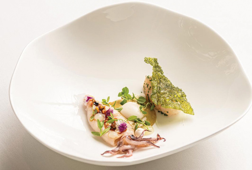 Vermouth-braised squid with cream. Aromata Restaurant, Mallorca