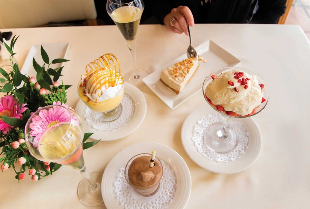 Desserts. Es Canyis restaurant, Mallorca Desserts. Es Canyis restaurant, Mallorca