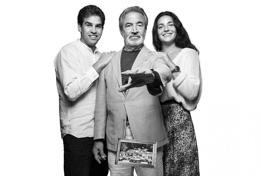 Massimo, Luna and Juan. Las Dos Lunas team. Ibiza Massimo, Luna and Juan. Las Dos Lunas team. Ibiza