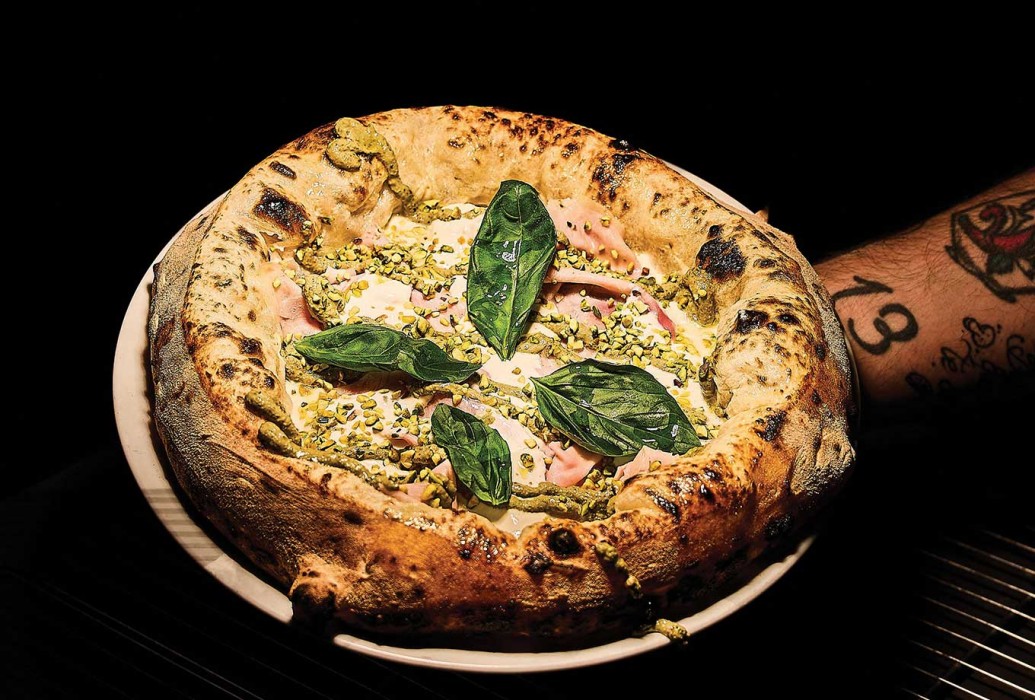 San Damiano pizza. Santa Chiara Restaurant, Palma de Mallorca San Damiano pizza. Santa Chiara Restaurant, Palma de Mallorca