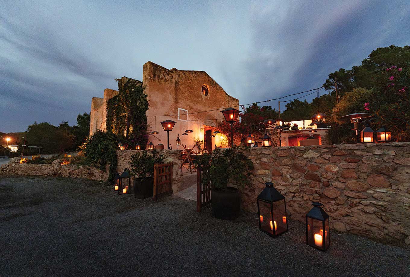 Restaurante Sa Capella. Sant Antoni de Portmany, Ibiza Restaurante Sa Capella. Sant Antoni de Portmany, Ibiza