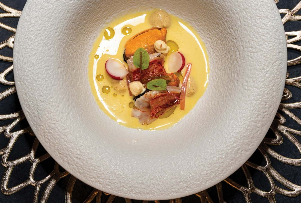 Red mullet, mussel, passion fruit cream. Restaurant Barretes. Sierra de Tramuntana, Mallorca