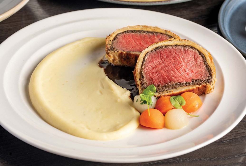 Beef Wellington. Hell's Kitchen Ibiza restaurant Beef Wellington. Hell's Kitchen Ibiza restaurant