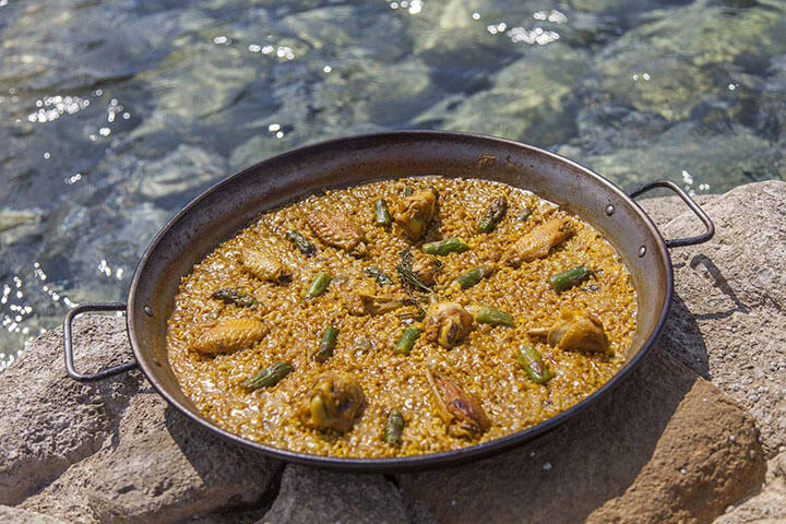Chicken and asparagus paella. Yemanja Restaurant, Ibiza