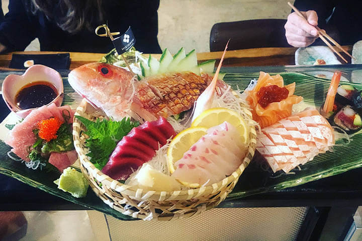 Sushi. Restaurante Hikidashi